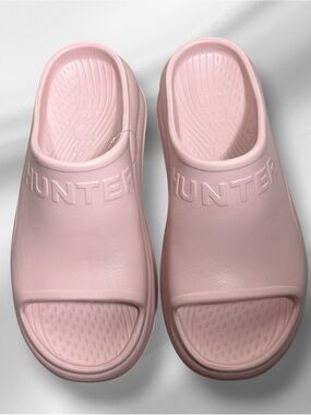 Hunter Women’s Pale Pink Slide Sandals - Size 6
